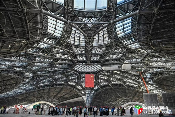 山西鋼結(jié)構廠家